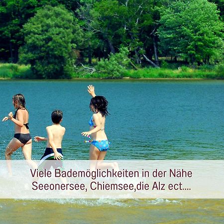 Designerwohnungen "Beim Schmied" In Chiemseenaehe Traunreut Ngoại thất bức ảnh
